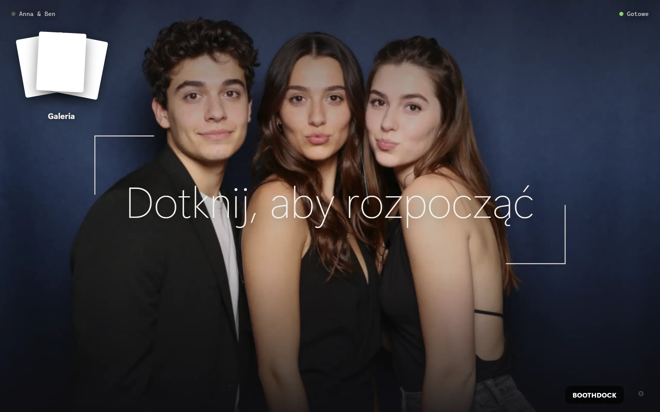 Kiosk dla gości przy Boxie: „Dotknij, aby rozpocząć" z podglądem na żywo