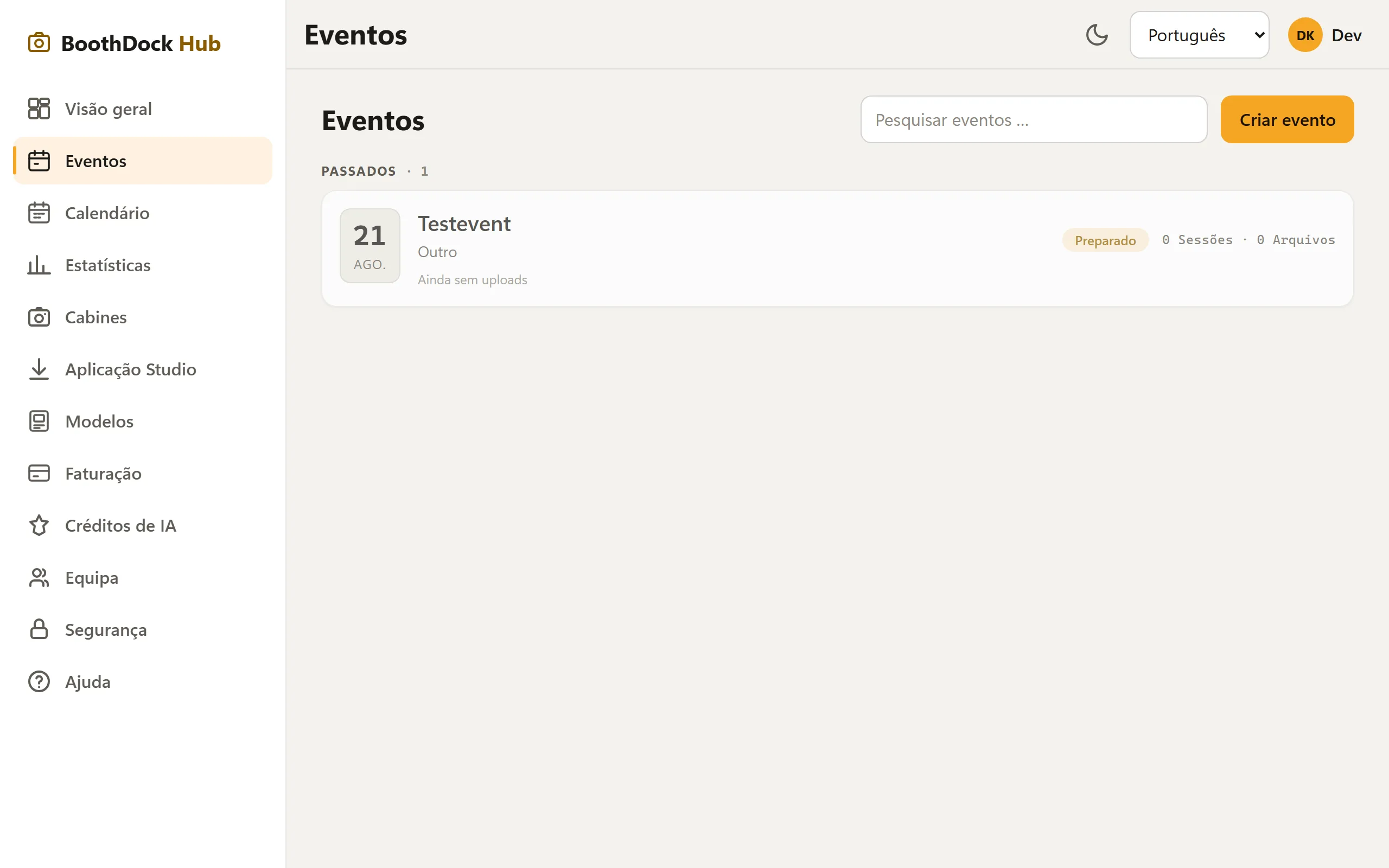 A lista de eventos no Hub com faixa de atenção e "Criar evento"